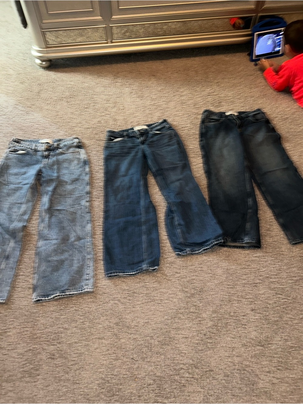 Hollister Jeans Lot of 3 Size 2 / 26 Short Low Rise Denim Women’s 28” Inseam - Picture 2 of 16